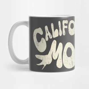 California Mom distressed typo Mug